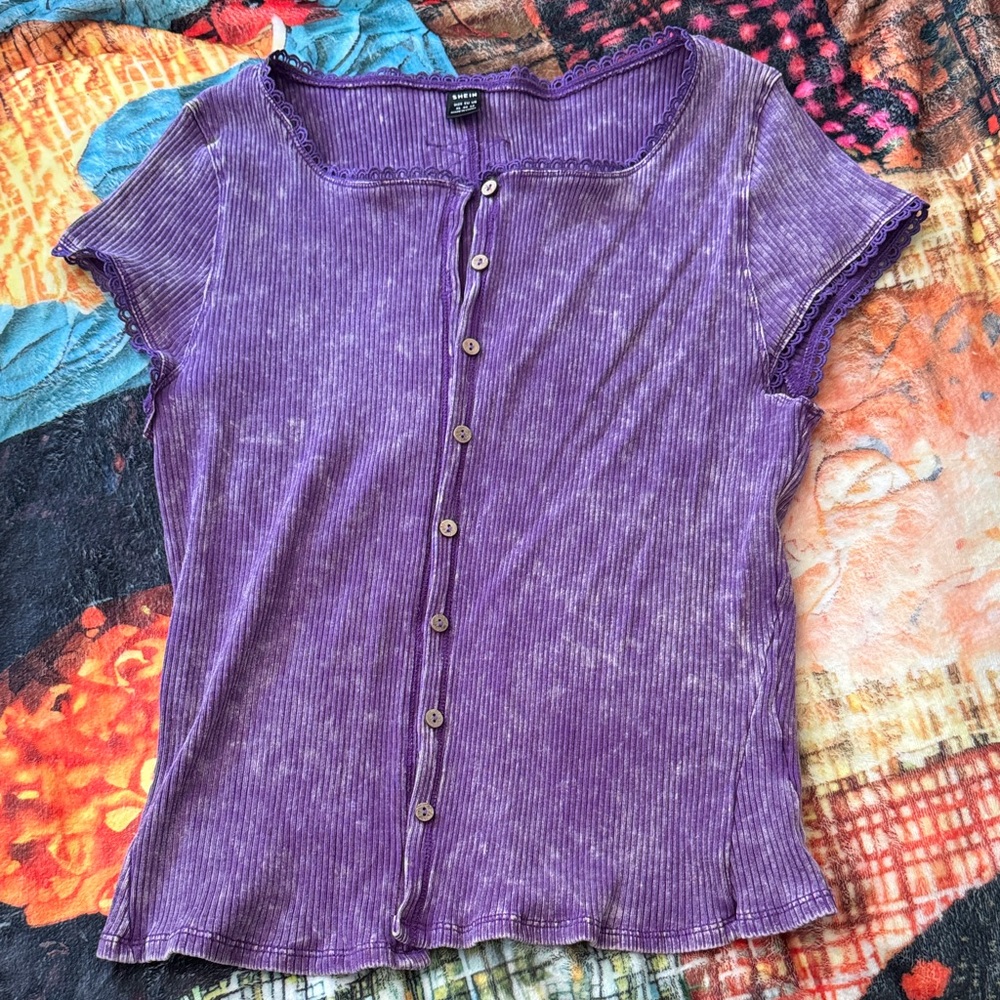 SHEIN Purple Ribbed Button-Front Short Sleeve Top